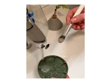 Makeup Brush Cleaner view 2