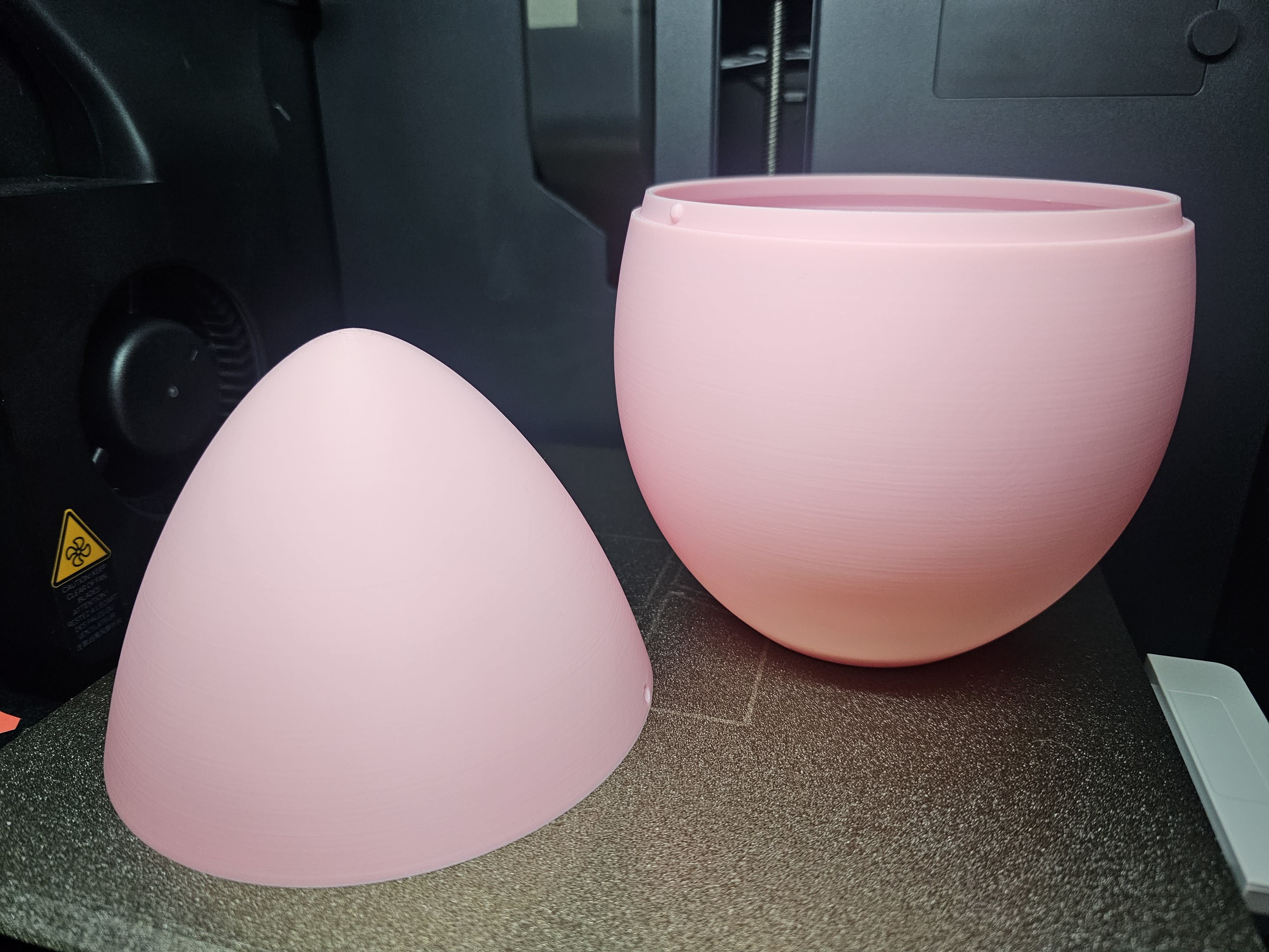 Miniatura 2 do modelo 3D Easter basket, big egg with snap lock