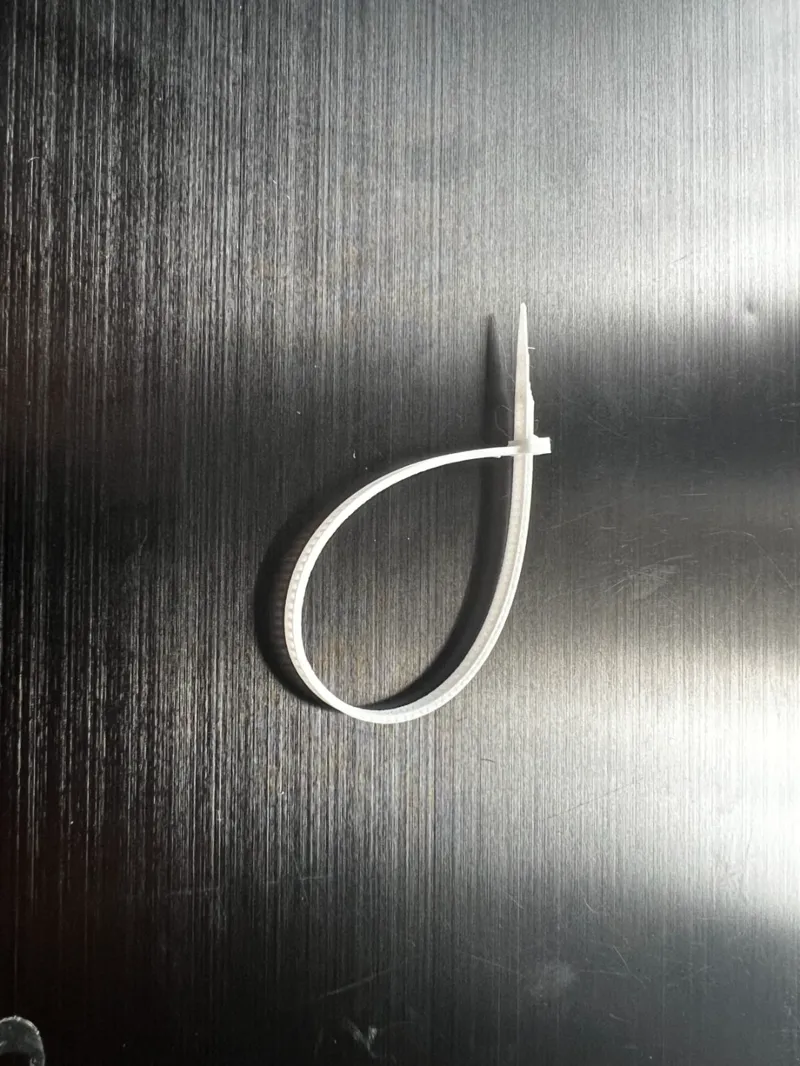 ziptie