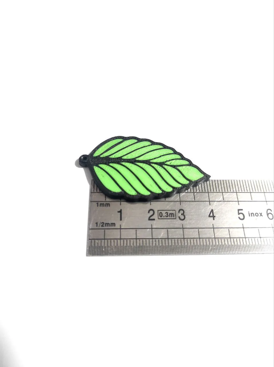 Emerald Leaf - Earrings view 2