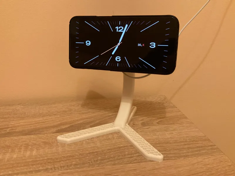 Iphone Magsafe stand - Model A2140