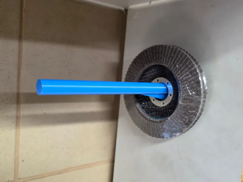 Wall mount for grinding discs