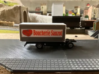 Bâche + Cabine vintage pour camion FALLER CarSystem