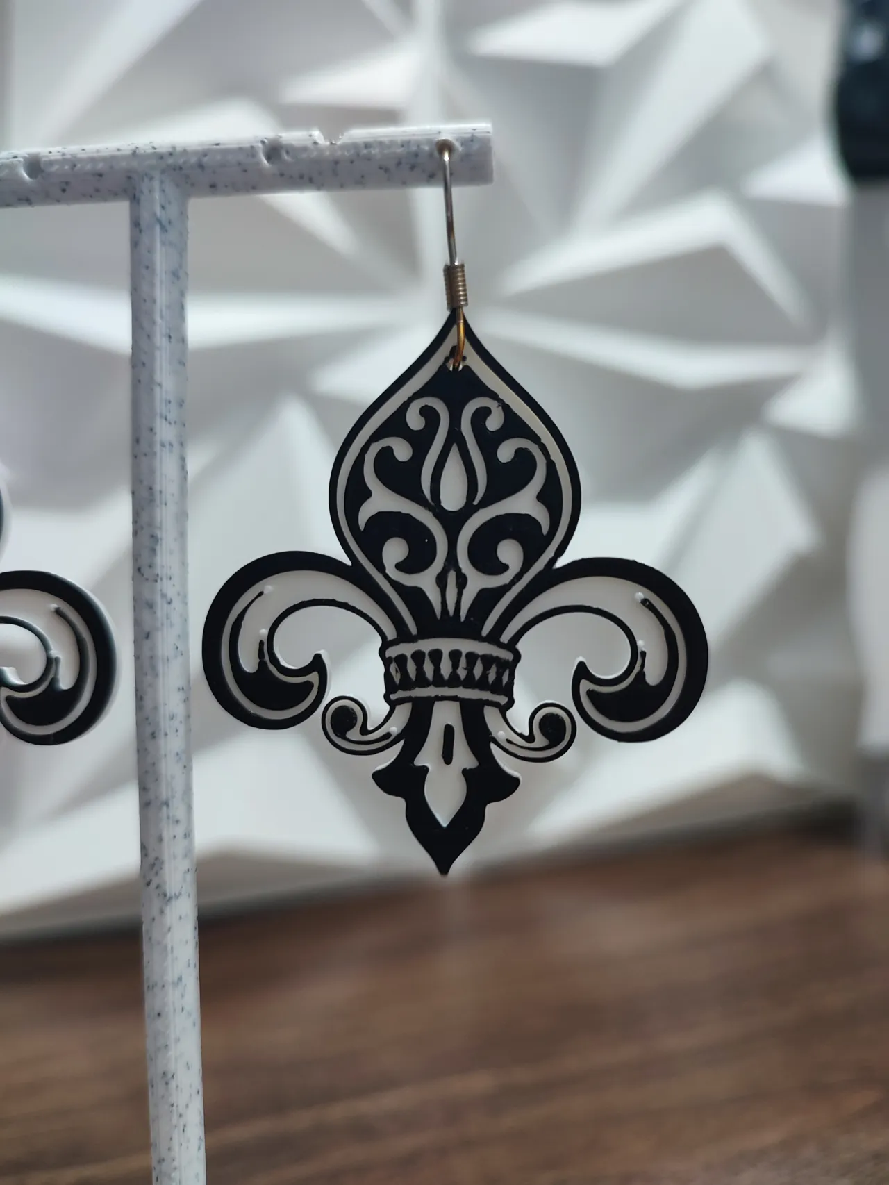 Aretes Lirio de Orleans view 3
