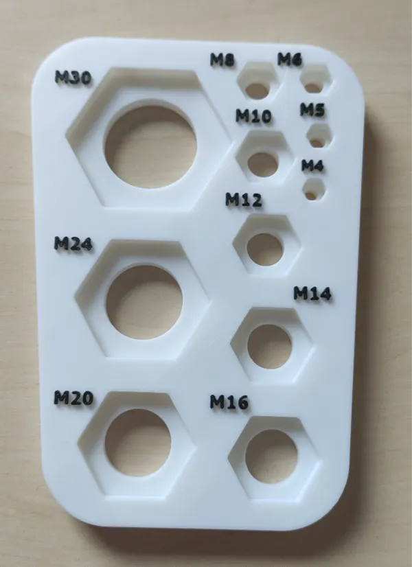 https://makerworld.bblmw.com/makerworld/model/US300e50e73eee97/design/2024-12-03_72d33b7e6295d.jpg