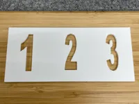 Pochoir de chiffres pour apprendre à compter — photo 1