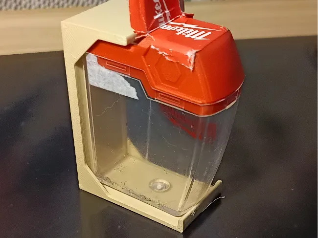 Milwaukee holder for box bit