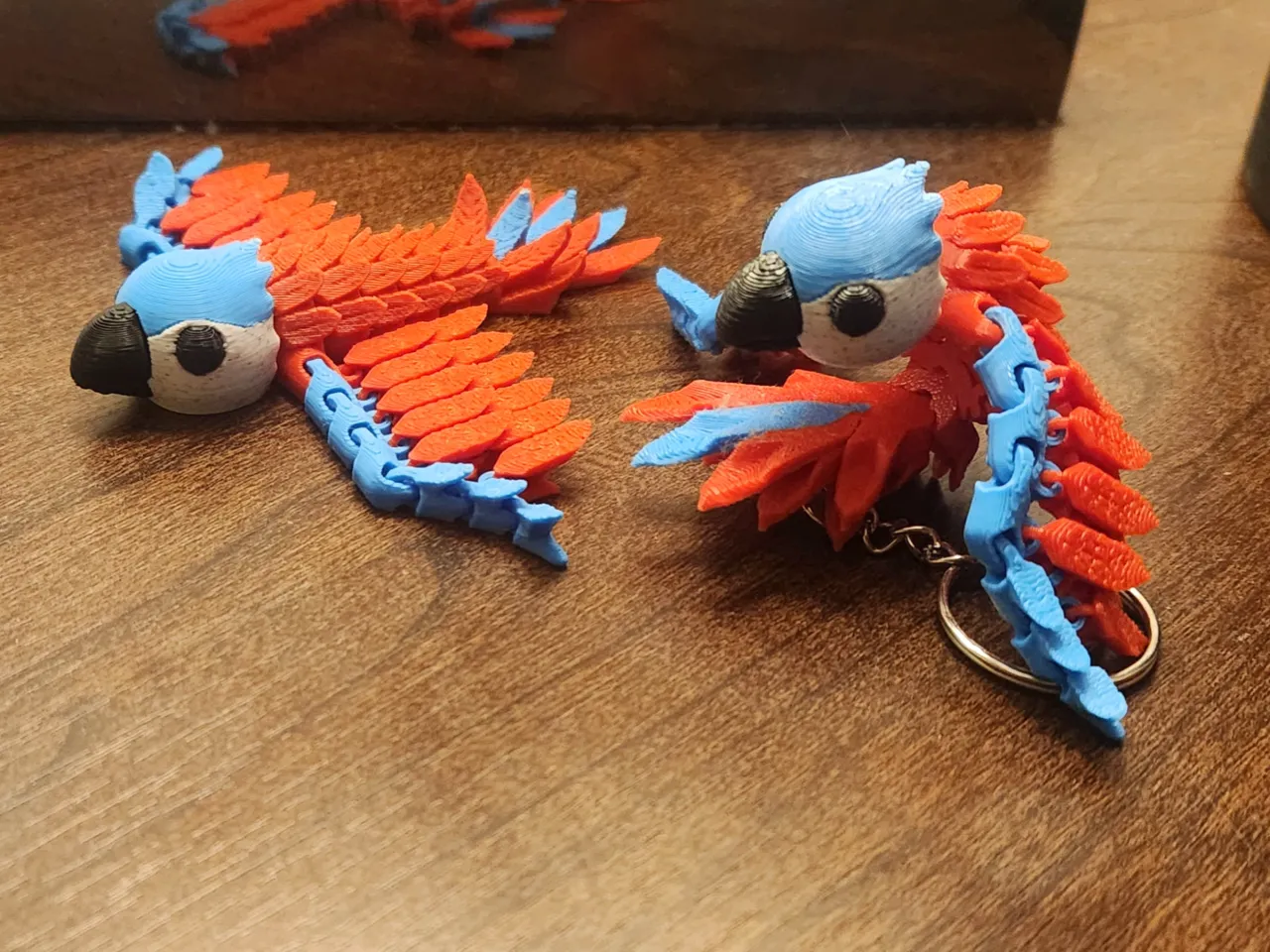 Pocket Pet - Flexi Baby Parrot & Keychain Variant view 3