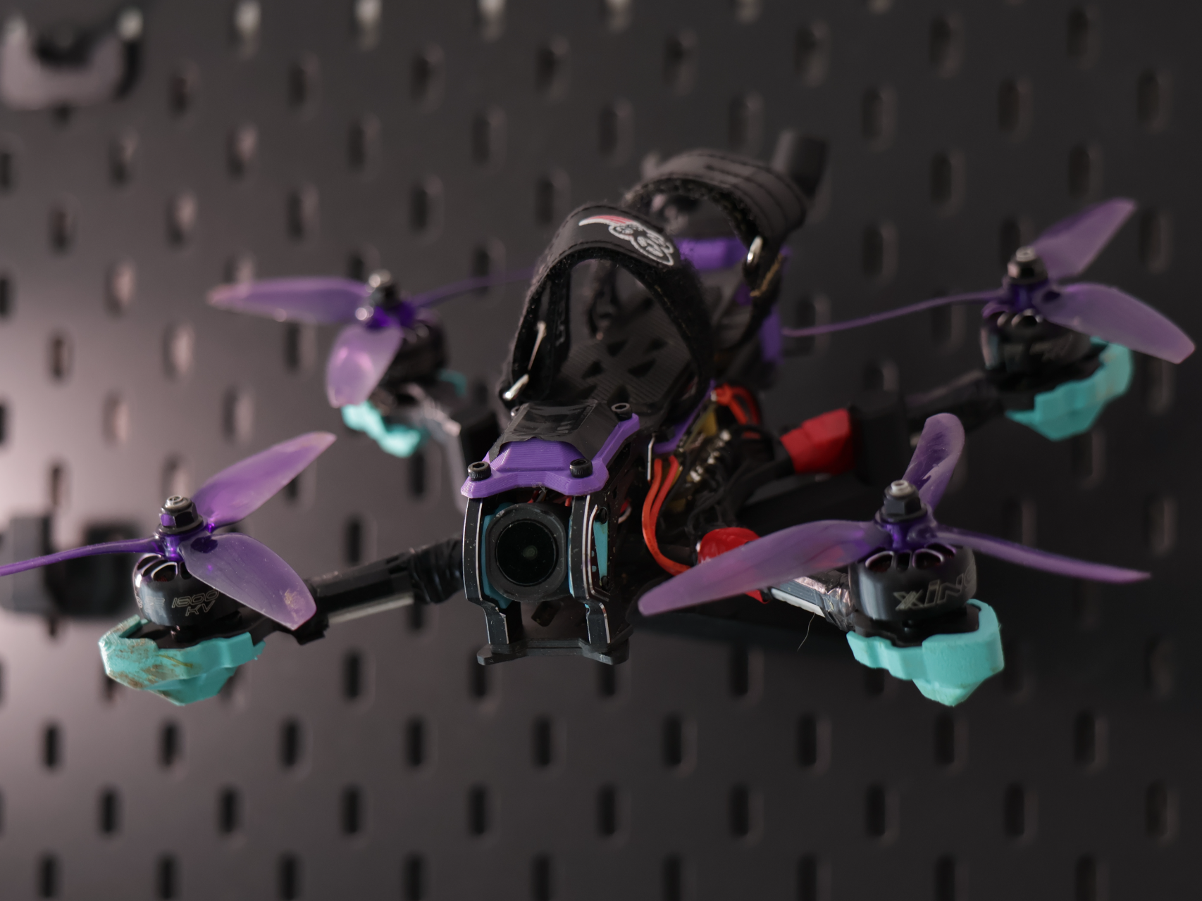 Skadis 5" FPV Drone Mount – Pegboard Hanger