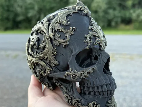 Adorno temático: Victorian Skull — referencia de MakerWorld