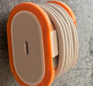 iPad/iPhone charger mount