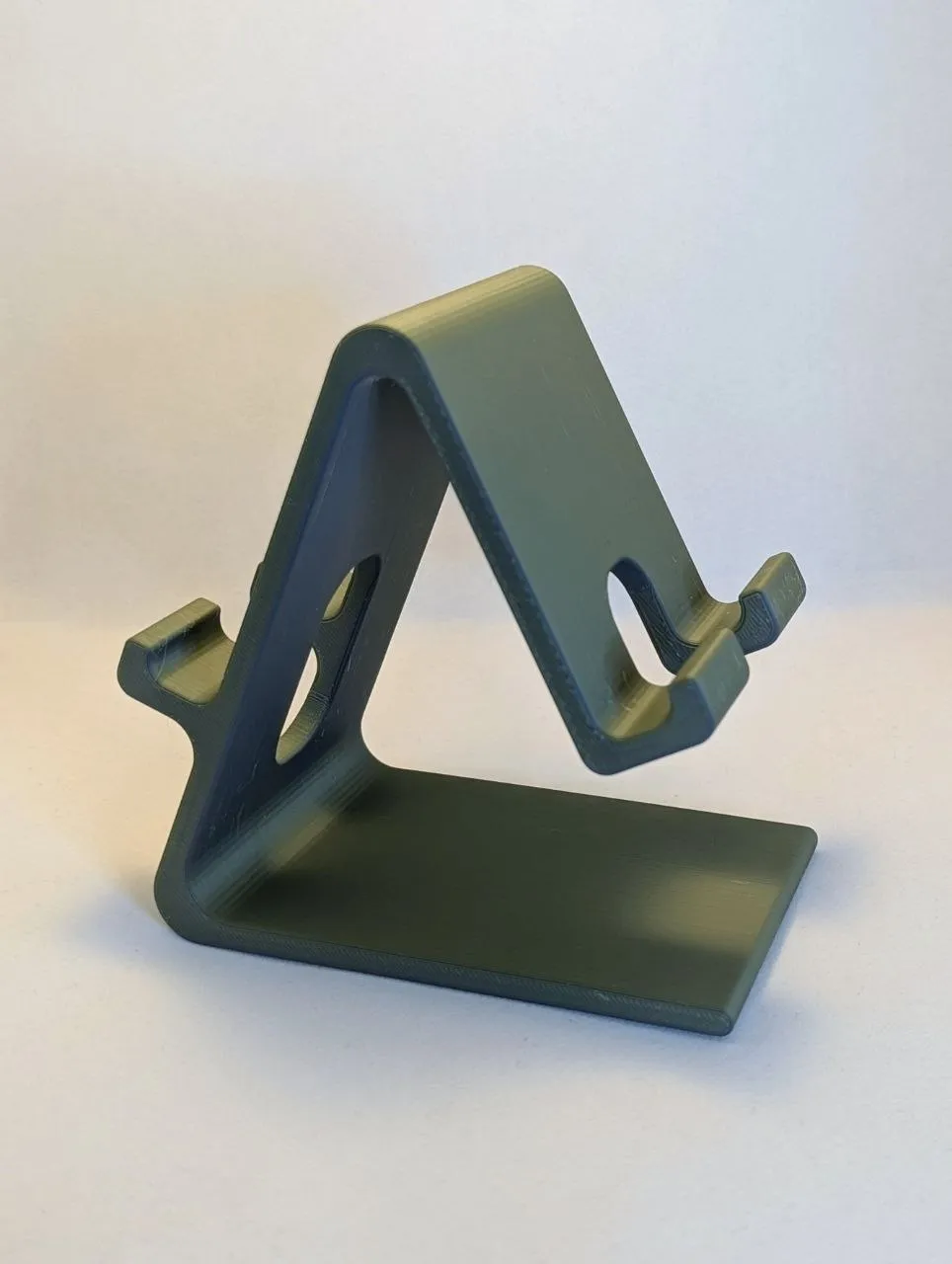 Adjustable Phone & Tablet Stand - Free 3D Print Model - MakerWorld