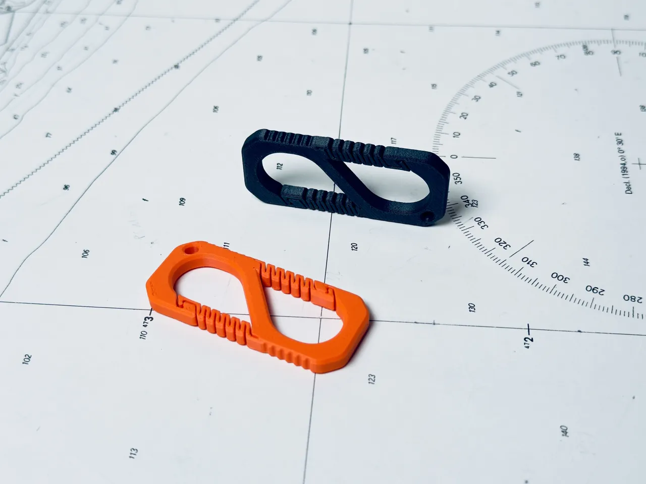 Pocket Double Carabiner – Durable & Lightweight view 3