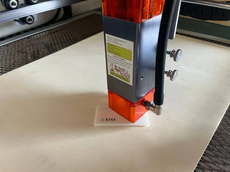 Spessore per focus laser 3mm