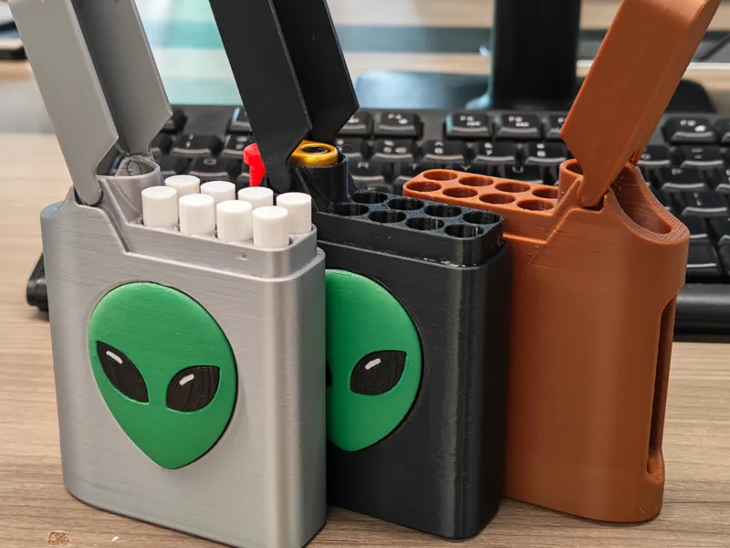 Alien Cigarette Holder and Lighter Case