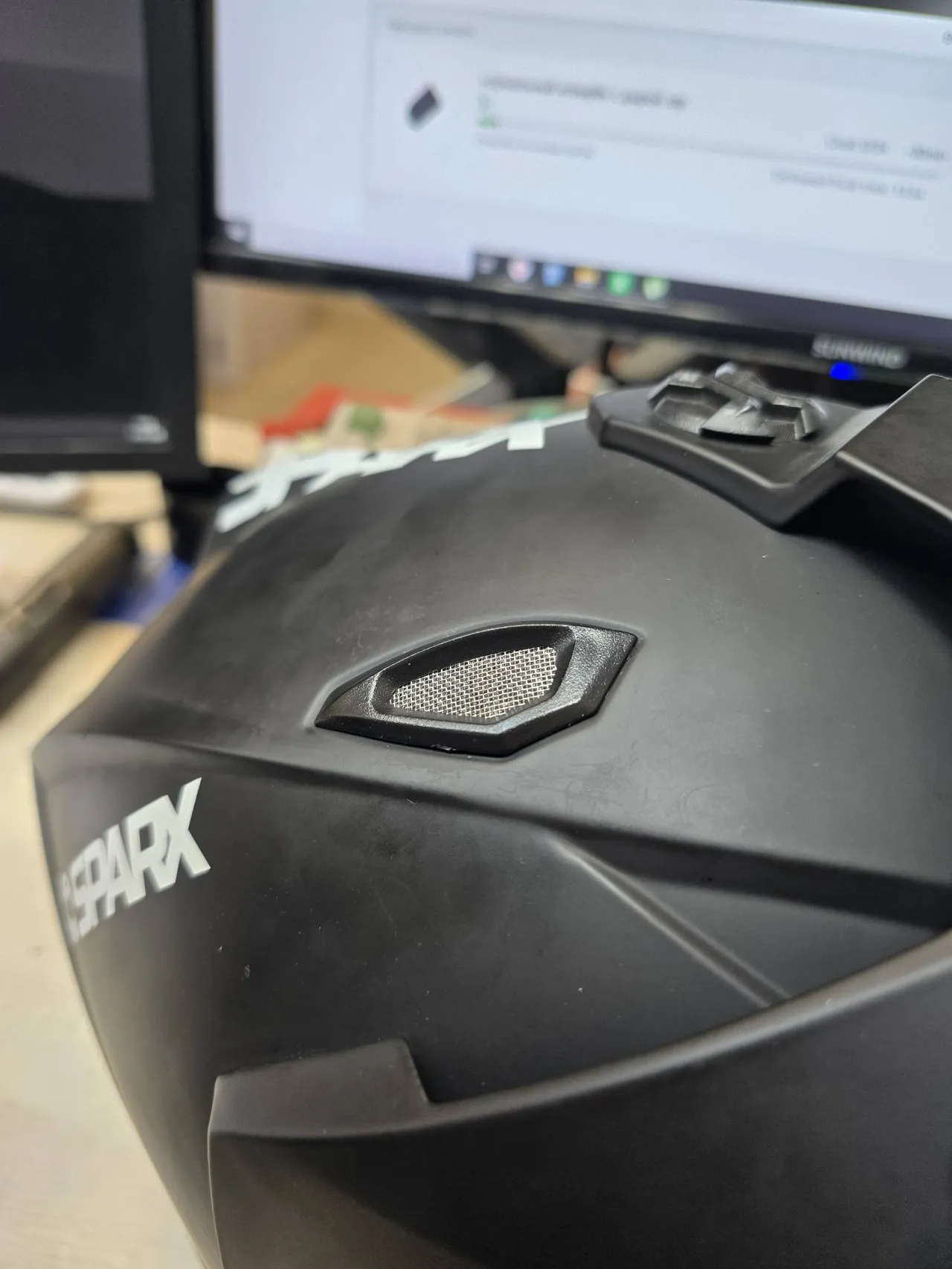Воздухозаборники на мотошлем Sparx jk802 view 2