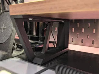 Desk shelf bracket