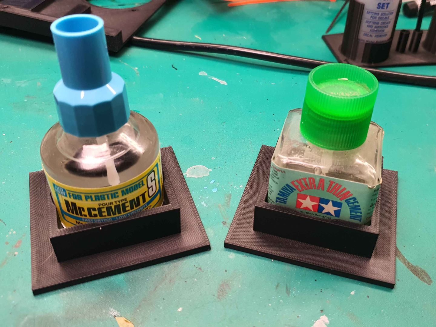 Tamiya / MrCement Bottle Holder