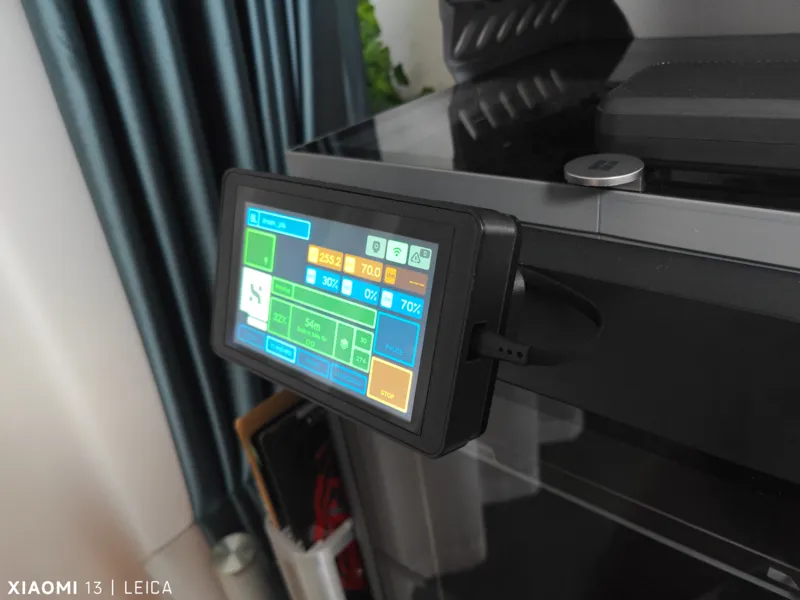 xTouch Pro 5英寸 磁吸翻盖外壳支架 - remixin