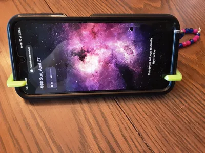 Simple, Keychain Phone Stand