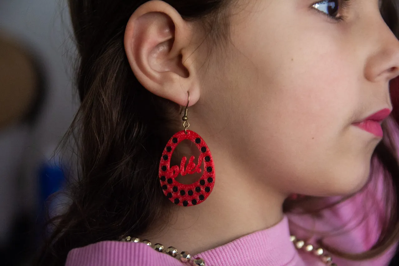 Flamenco-style earrings for the April Fair view 2