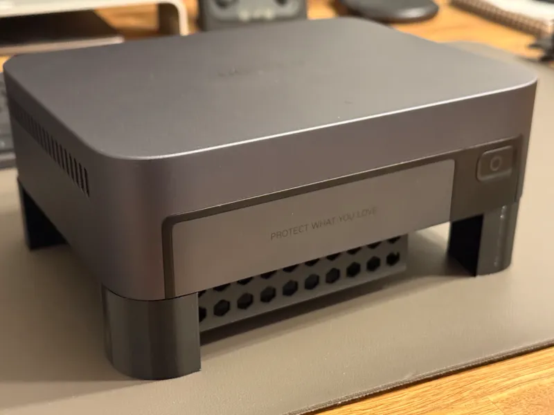 UGREEN NAS DXP480T Plus Standfüße für Cooling Mod