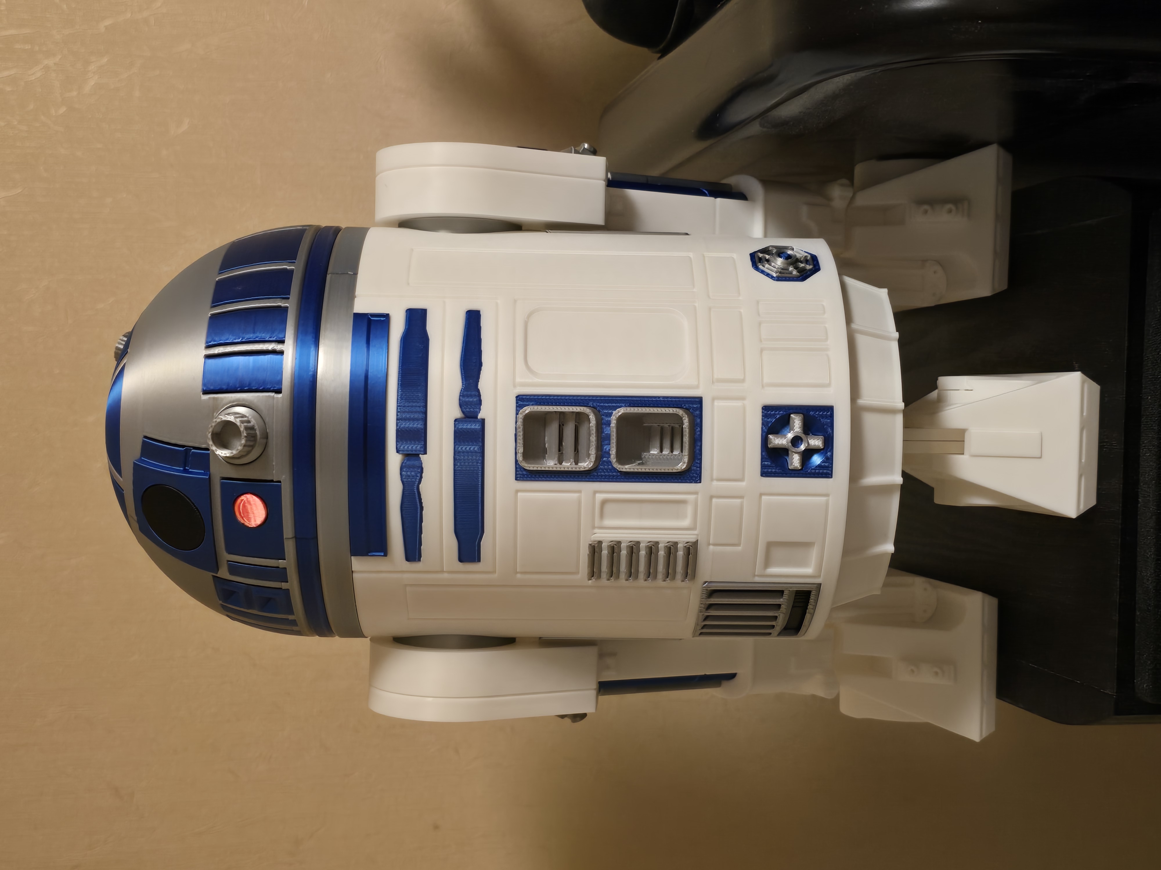 Miniatura 3 do modelo 3D R2-D2 