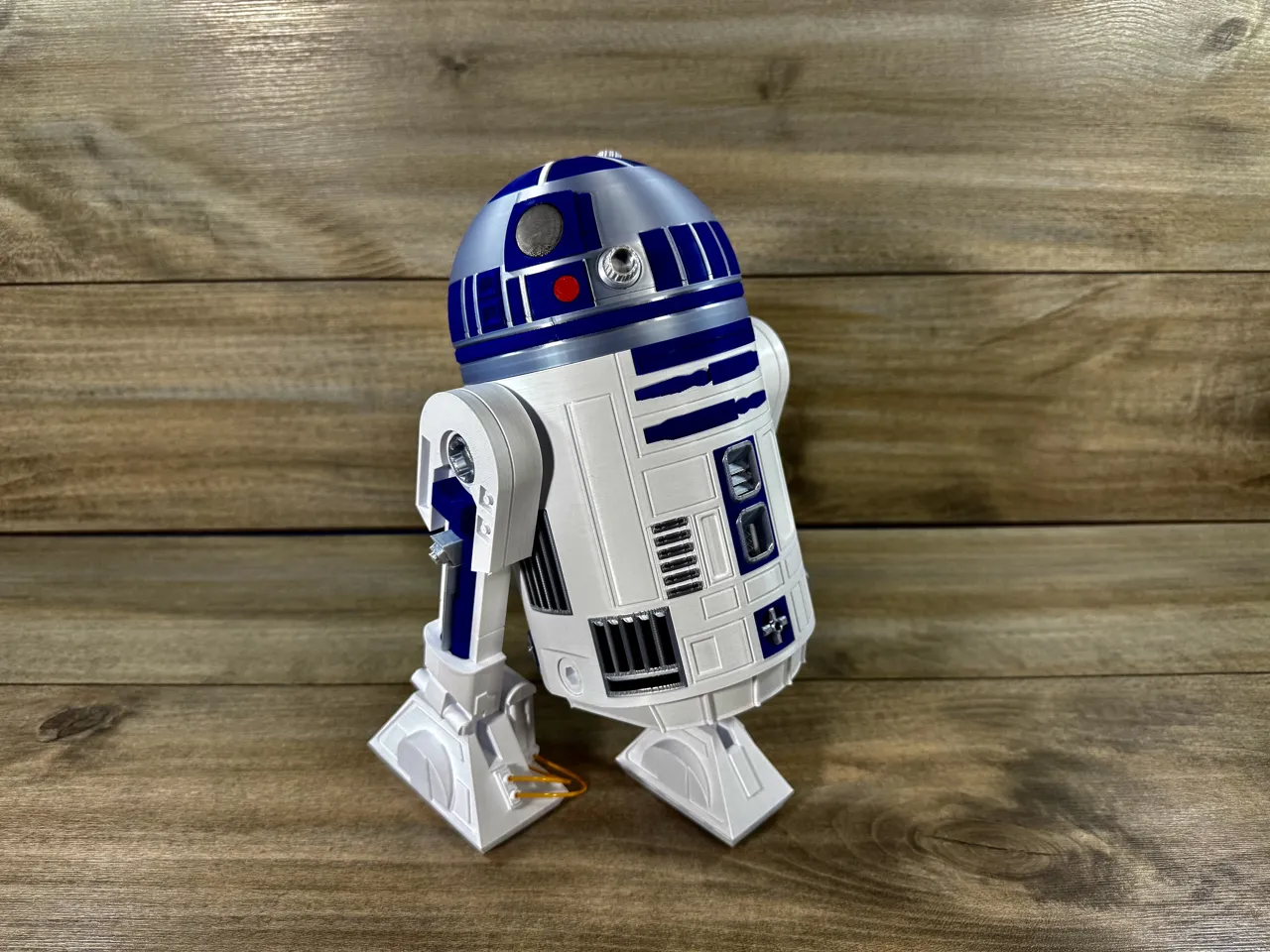 R2-D2 view 2