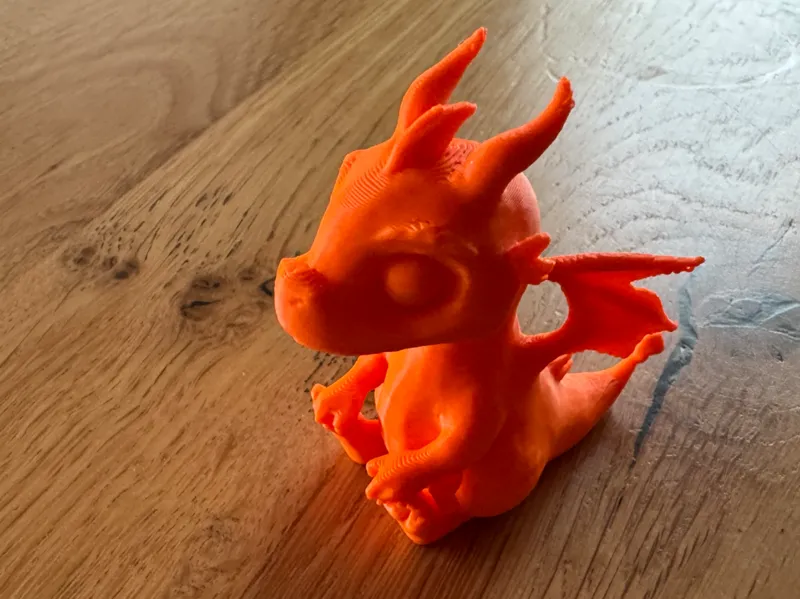 sitzender Drache - Miniatur