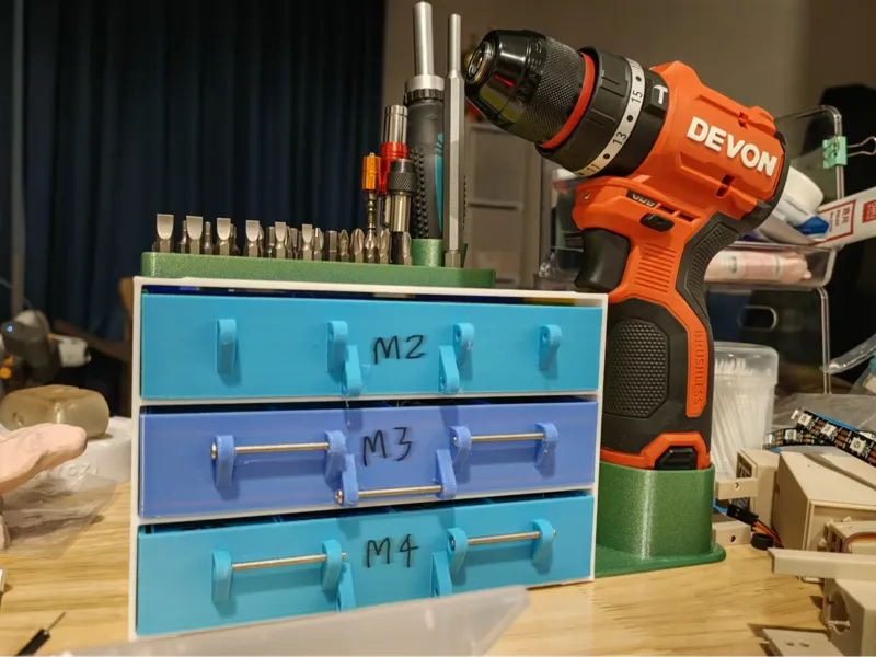 drawer set for screwdriver bits and drill