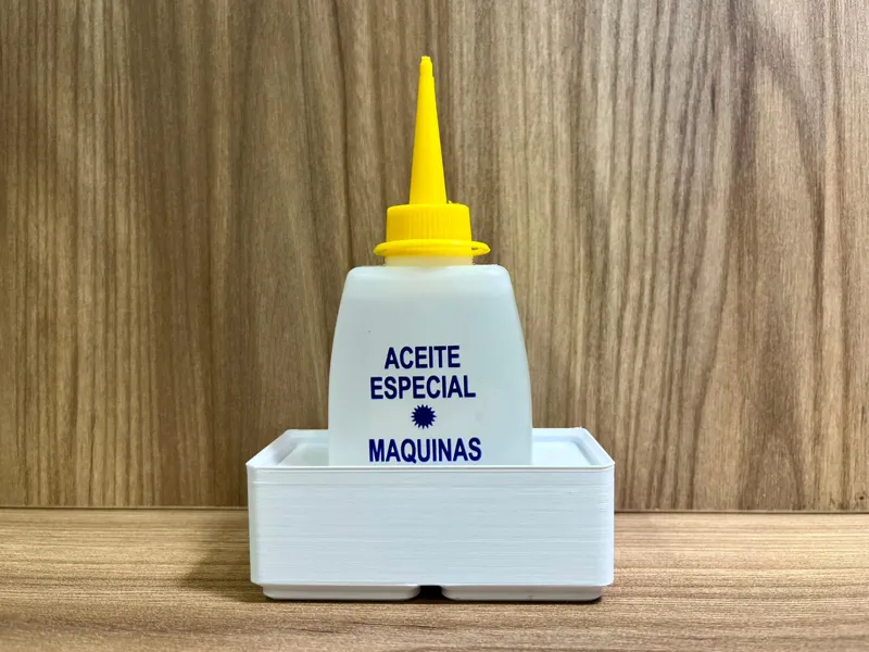 Contenedor Gridfinity - aceite maquinas de coser 