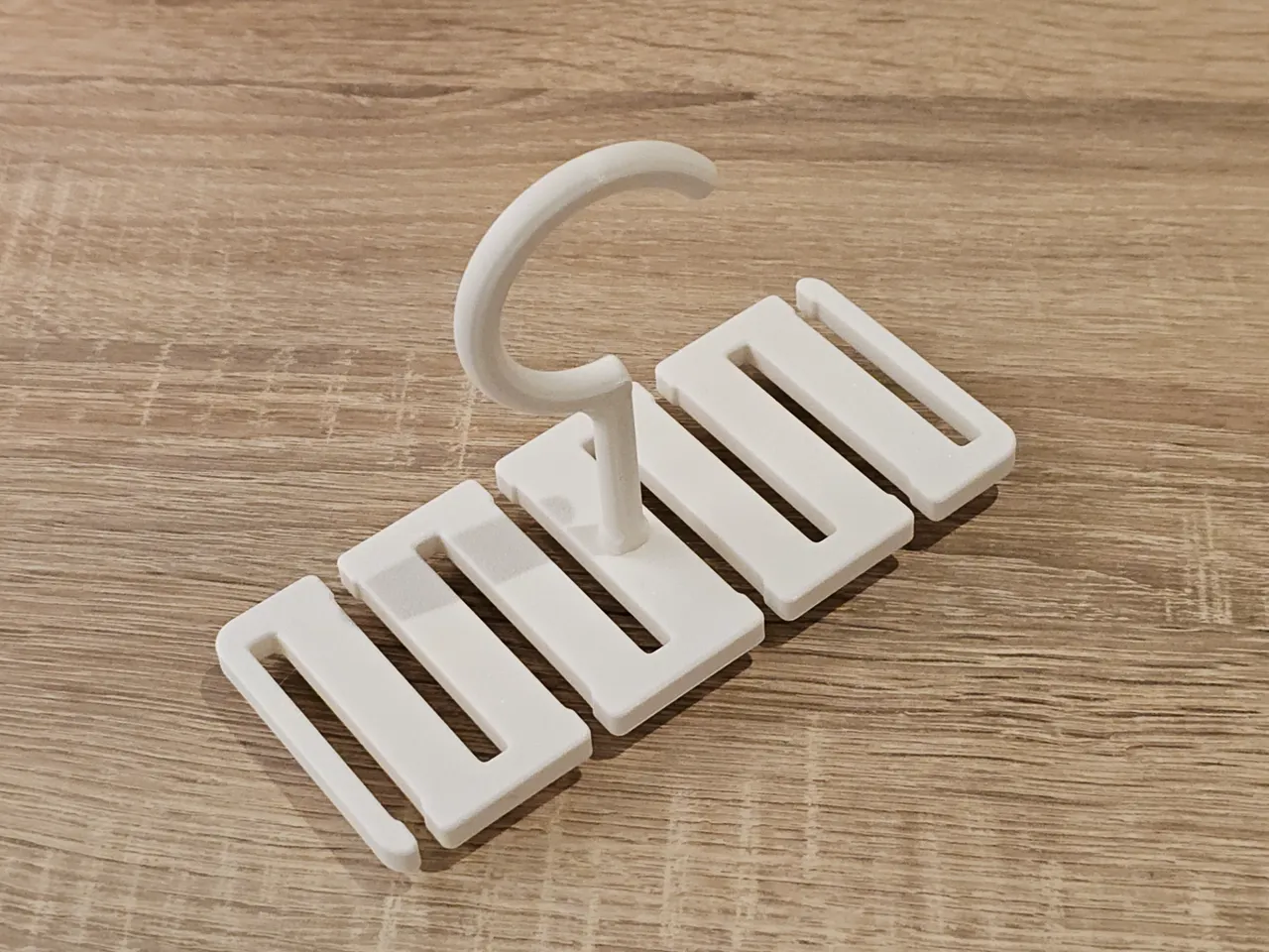 8x Belt hanger for wardrobe view 3