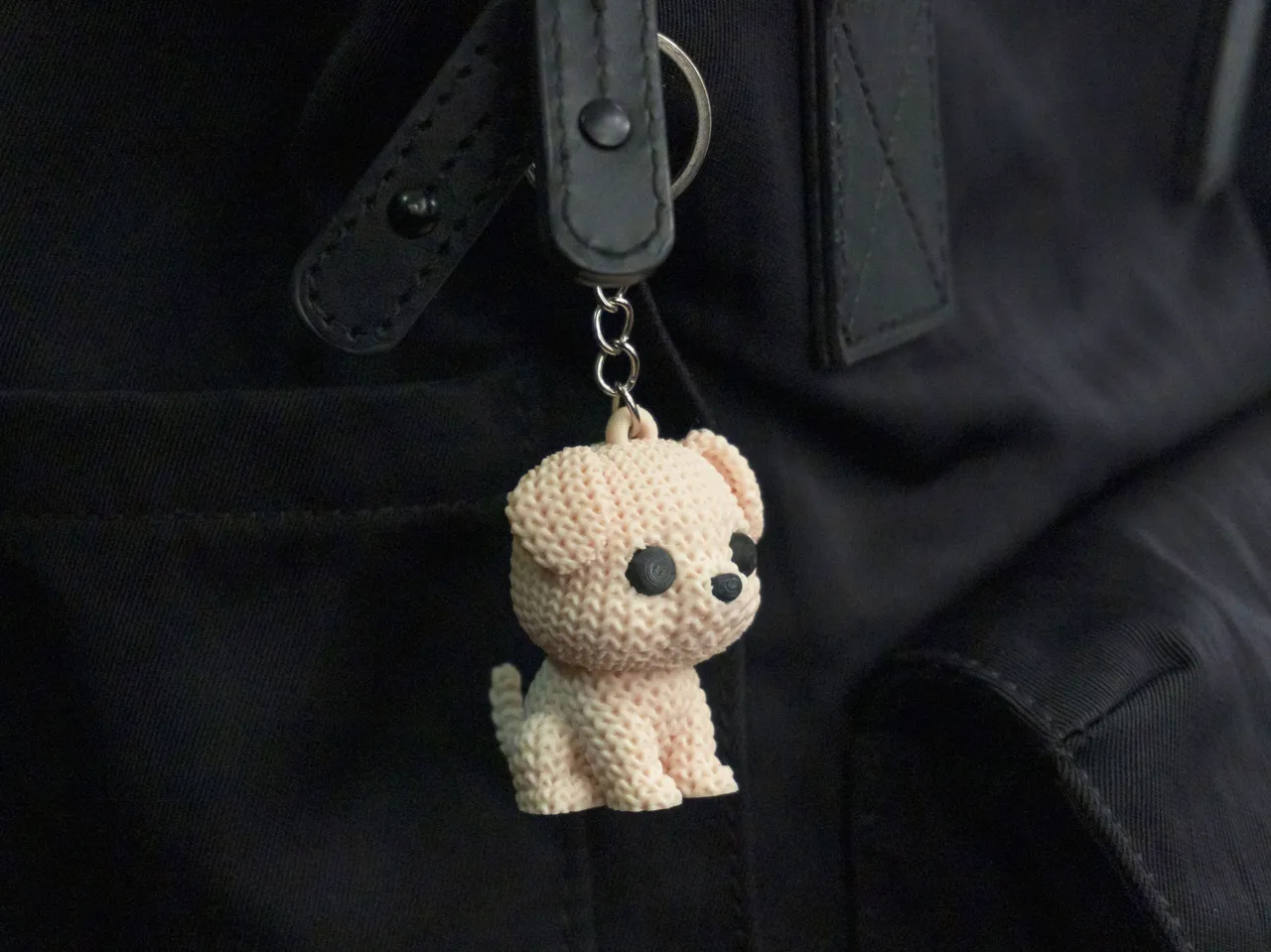 Knitted Puppy Keychain - No AMS view 3