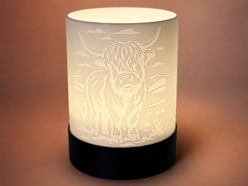 Well Hello There –Highland Cow Tealight & LED Lamp