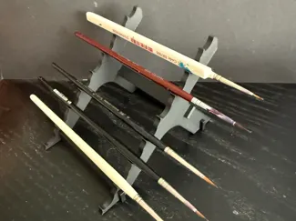 Horizontal Travel Brush Holder