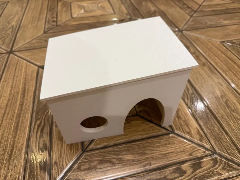 Guinea Pig & Hamster Hideout House