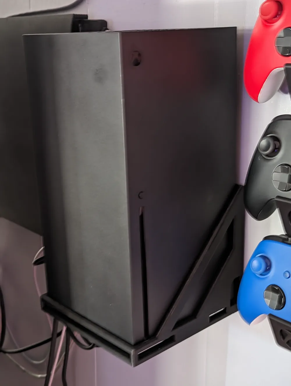 XBox Series X Wall Mount by Midgett MakerWorld