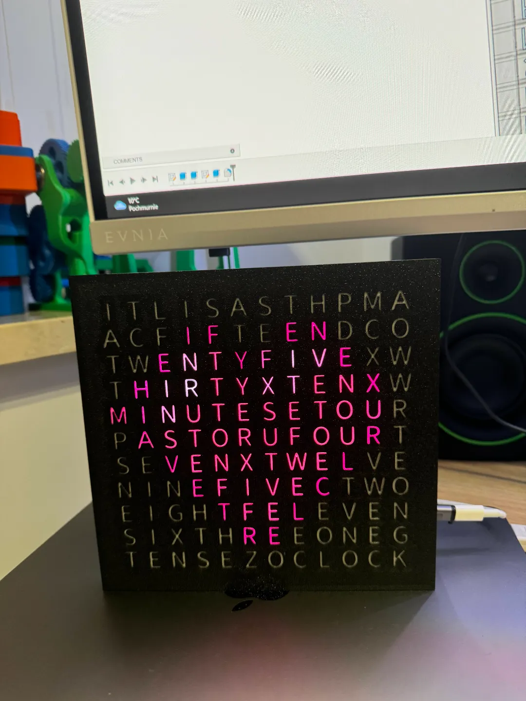 Word Clock view 3