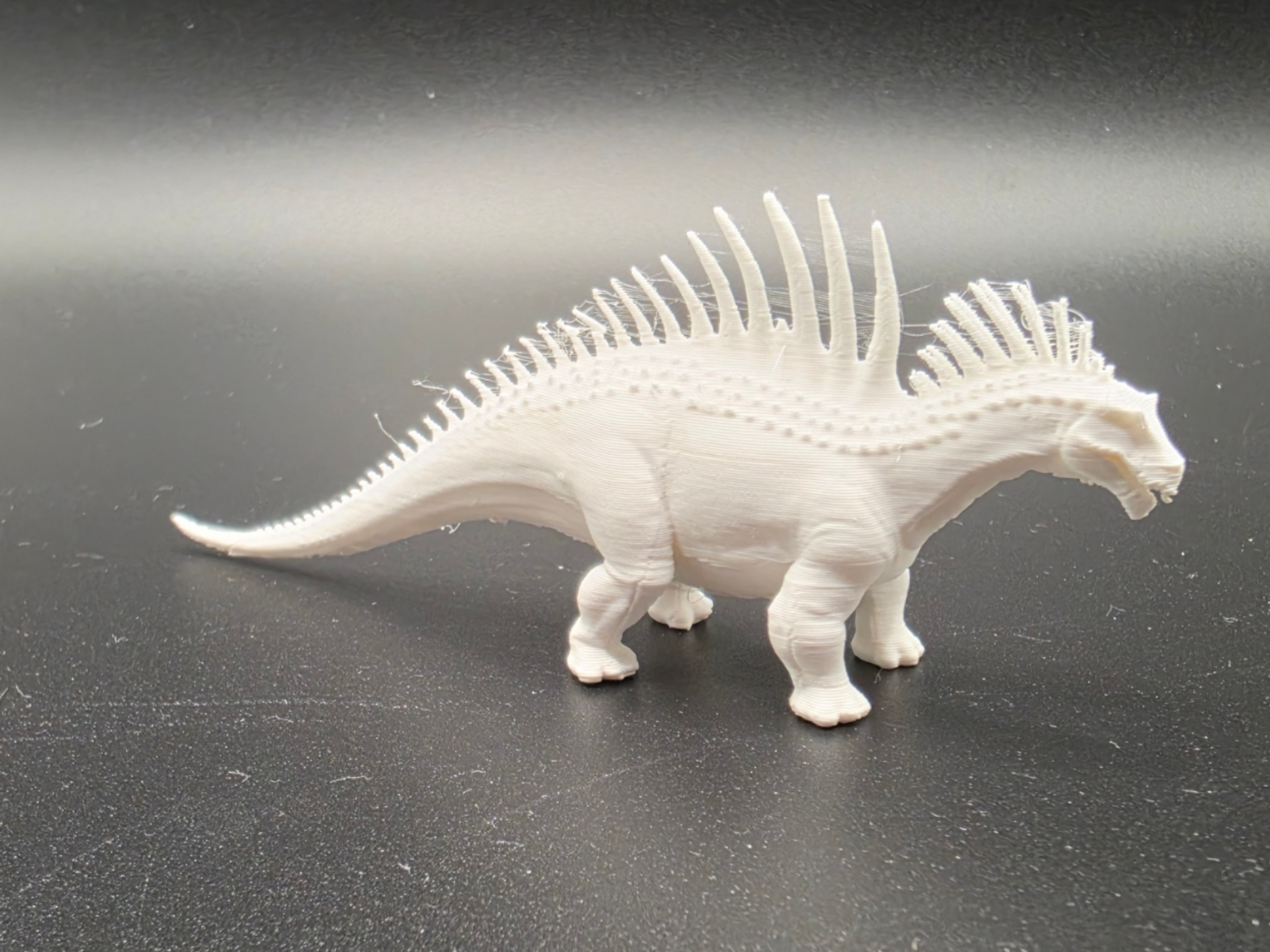 Amargasaurus – Dinosaurier mit Rückenstacheln
