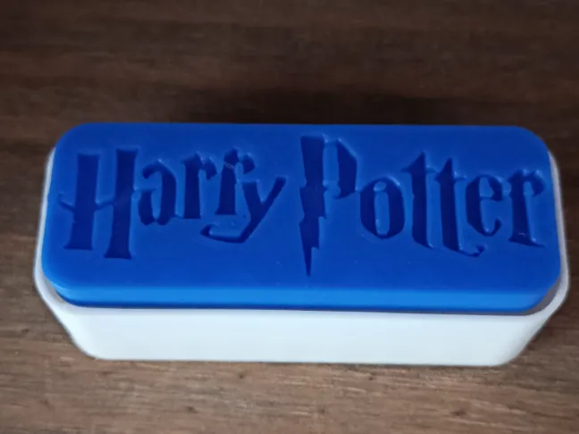 Harry Potter Clicker (requires keyboard switches)