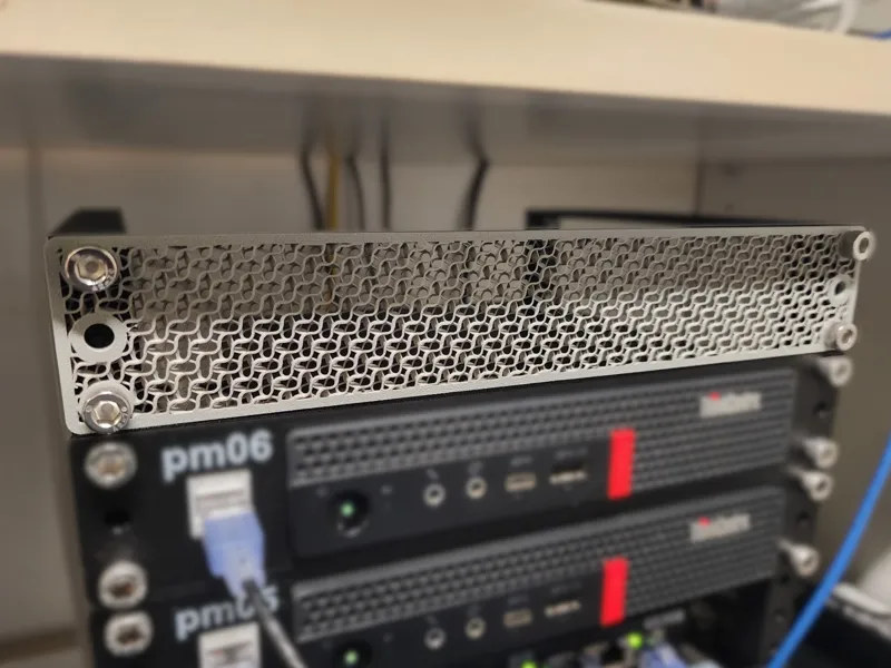 10-inch Rack Gyroid Blanking Panel