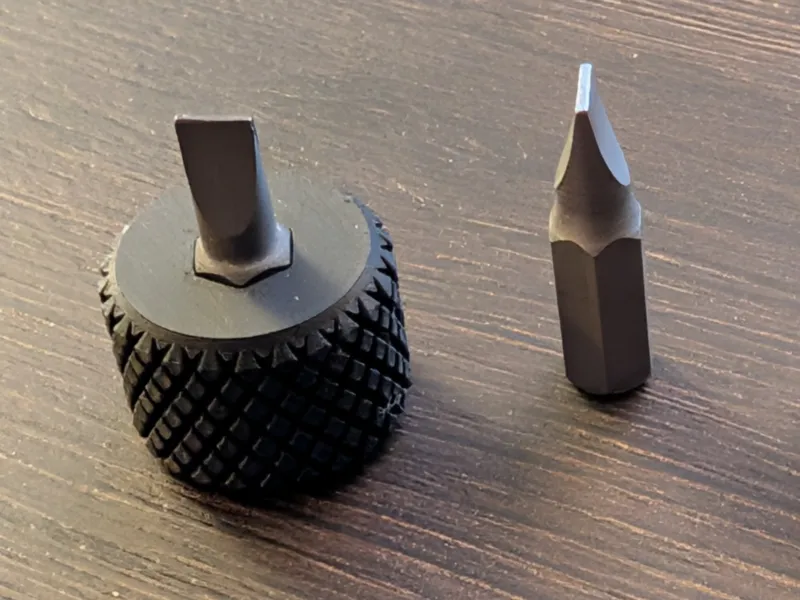 Mini screwdriver bit holder