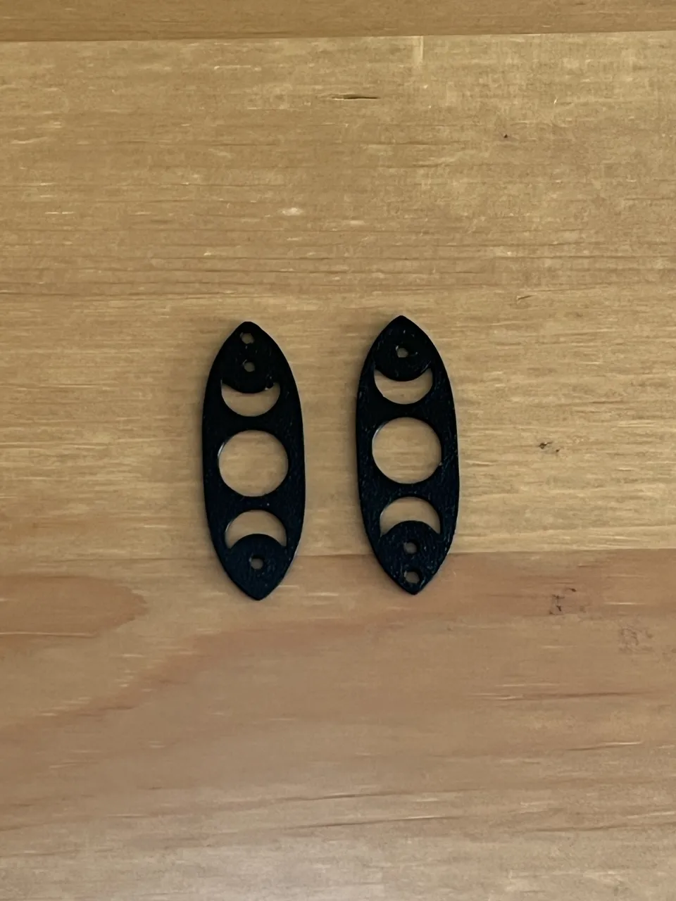 earrings view 2