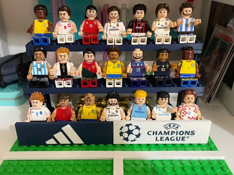 Grada expositor figuras brick L3G0