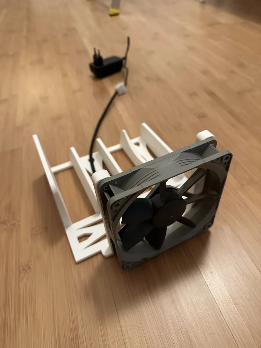 Rack vertical Mac Mini et Raspberry Pi