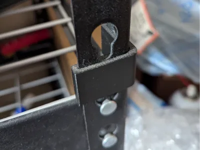 Shelve stacking brackets (stack wire storage)