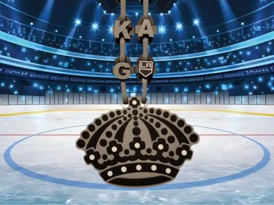 Los Angeles King Alternate Crown Oversized Pendant