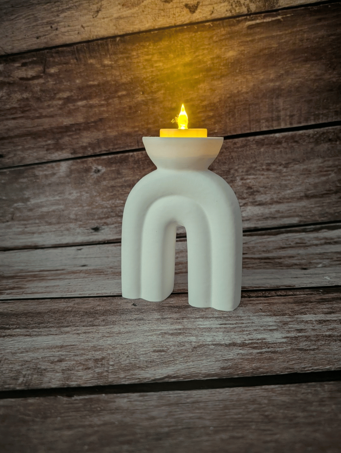 Decorative arch for led lights