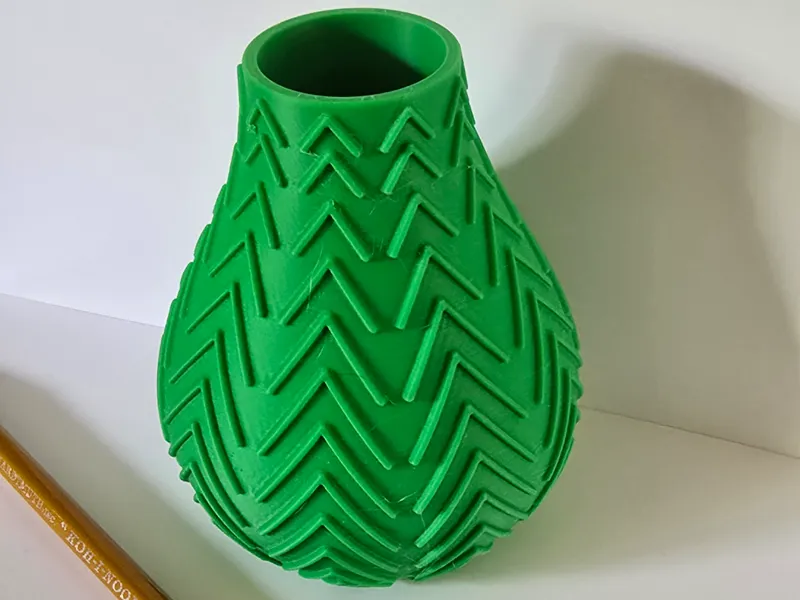Arrow Vase-1