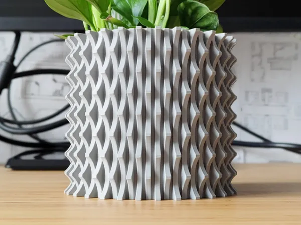 https://makerworld.bblmw.com/makerworld/model/US30ea90dd72b840/design/2025-06-02_fk8a5tstak4r.jpg